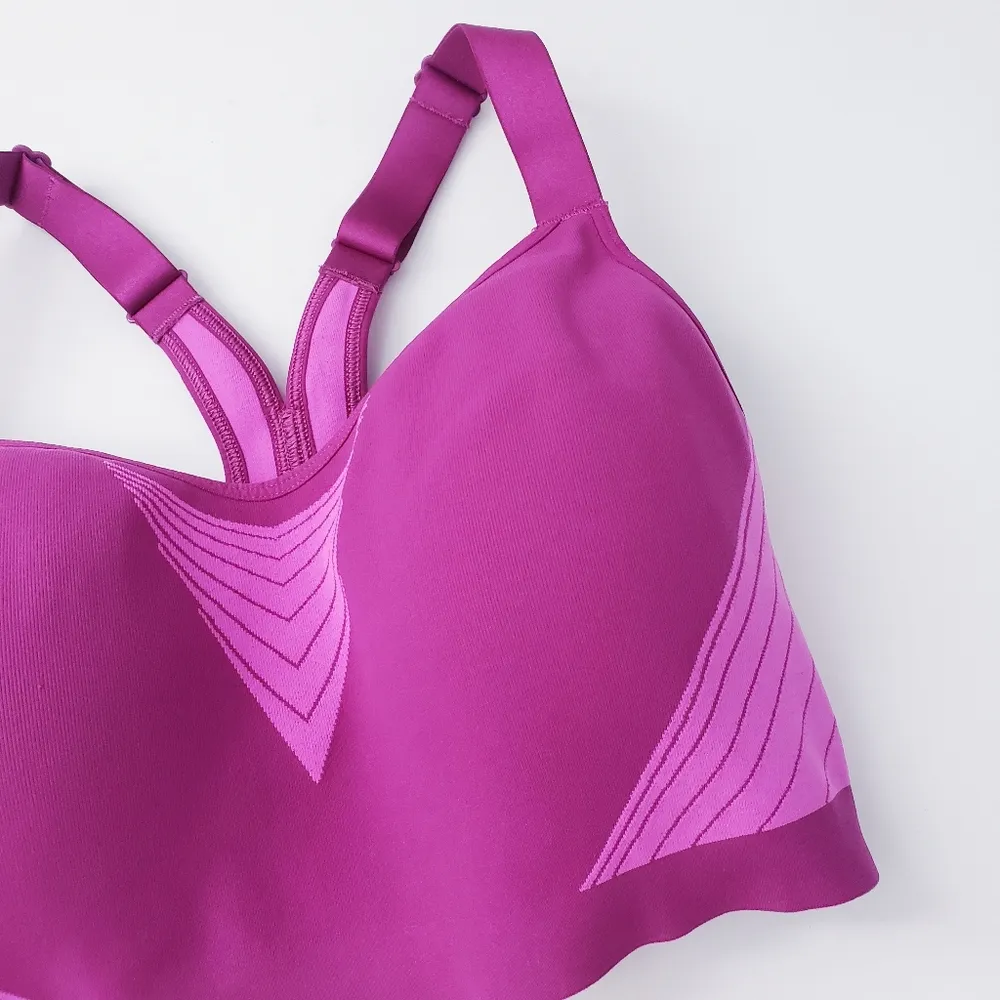 Victoria's Secret On Point Racerback Sports Bra - Image 2