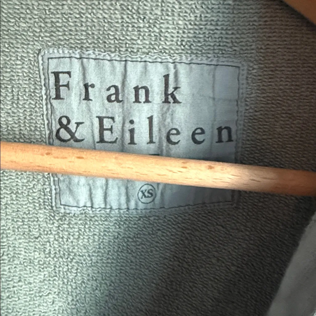 FRANK & EILEEN PATRICK POPOVER HENLEY SAGE XS - Image 9