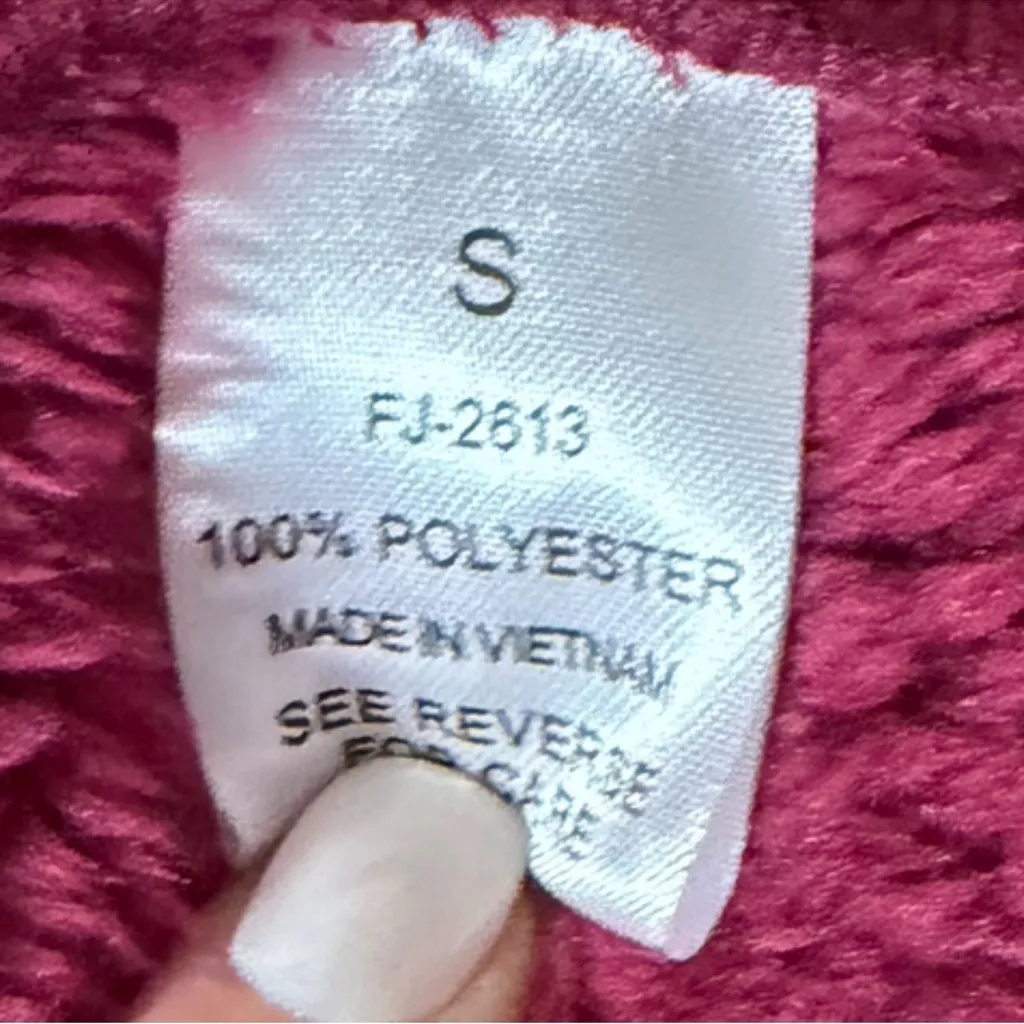 Faux Fur Hooded Vest‎ - Image 13