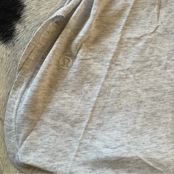 LULULEMON Cruiser Tank In‎ Heathered Grey Size 6 - Image 6