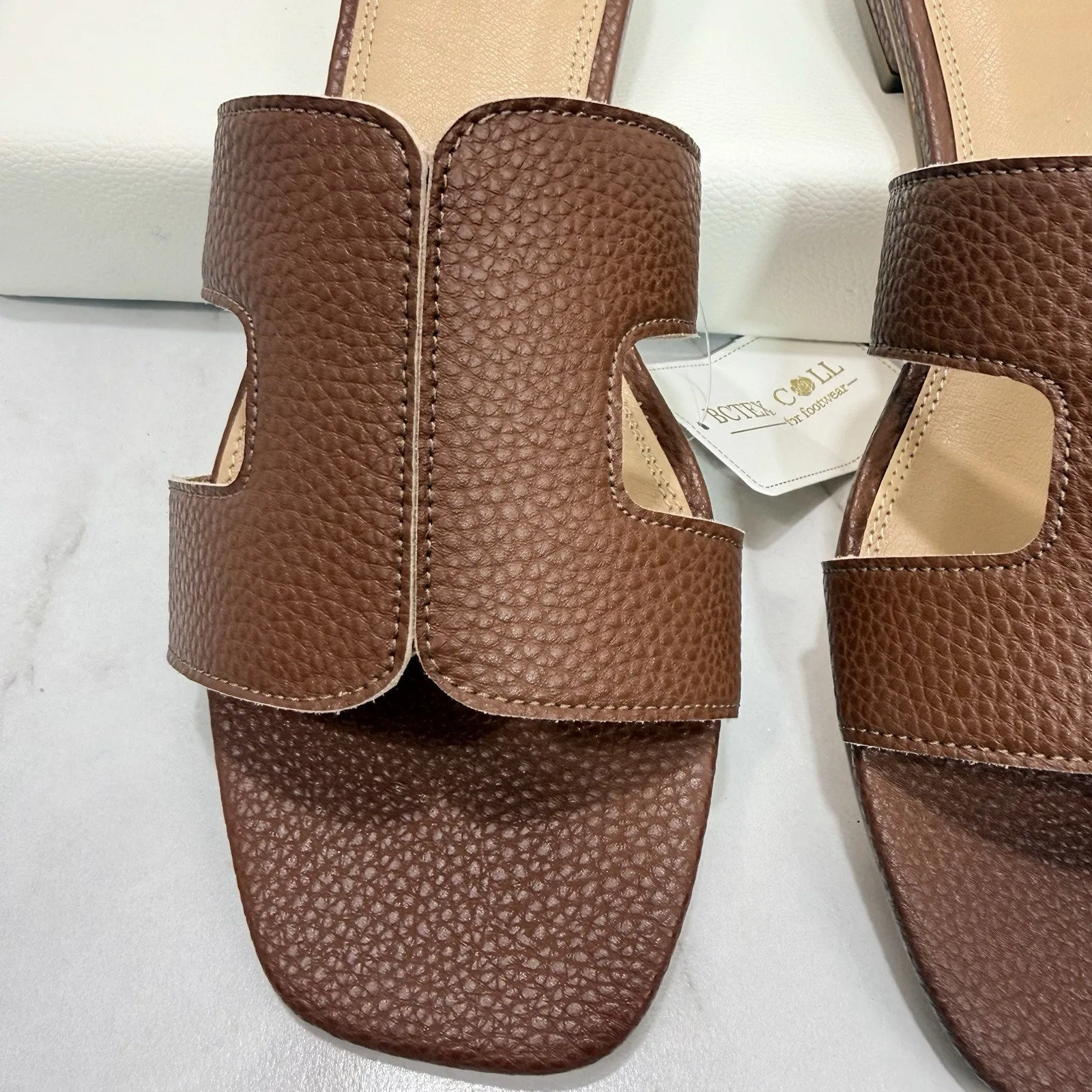 Women's Flat Sandals Summer Open Toe Slip On Dressy Slide Sandals Size 9 Brown - Image 3