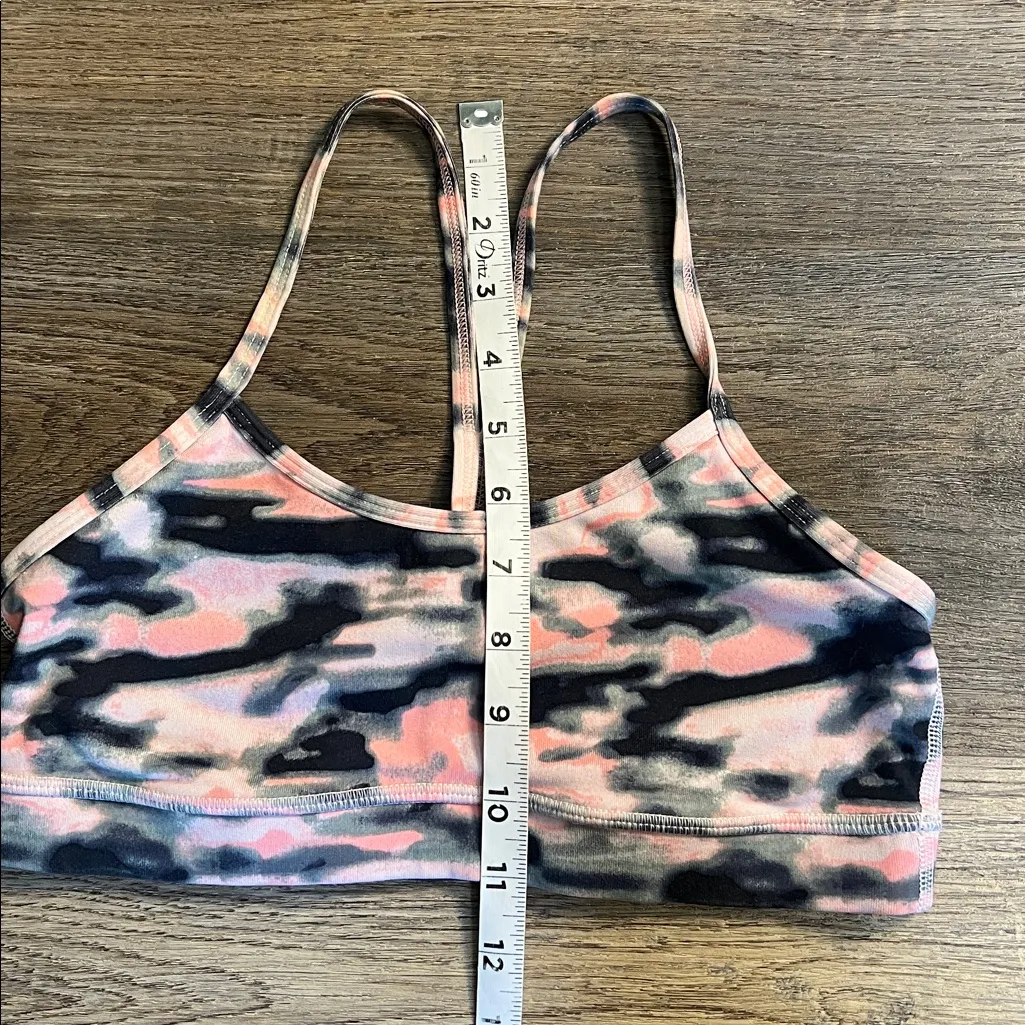 Lululemon Flow Y Bra IV in Wamo Camo Barely Pink Sports Bra Size 4 - Image 9