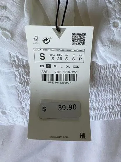 Embroidered Eyelet Crop Top - Image 3