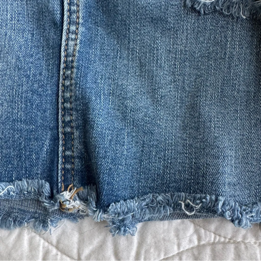 American Eagle Boho Distressed Denim Mini Skirt Size 6 Raw Hem Festival Stretch - Image 7