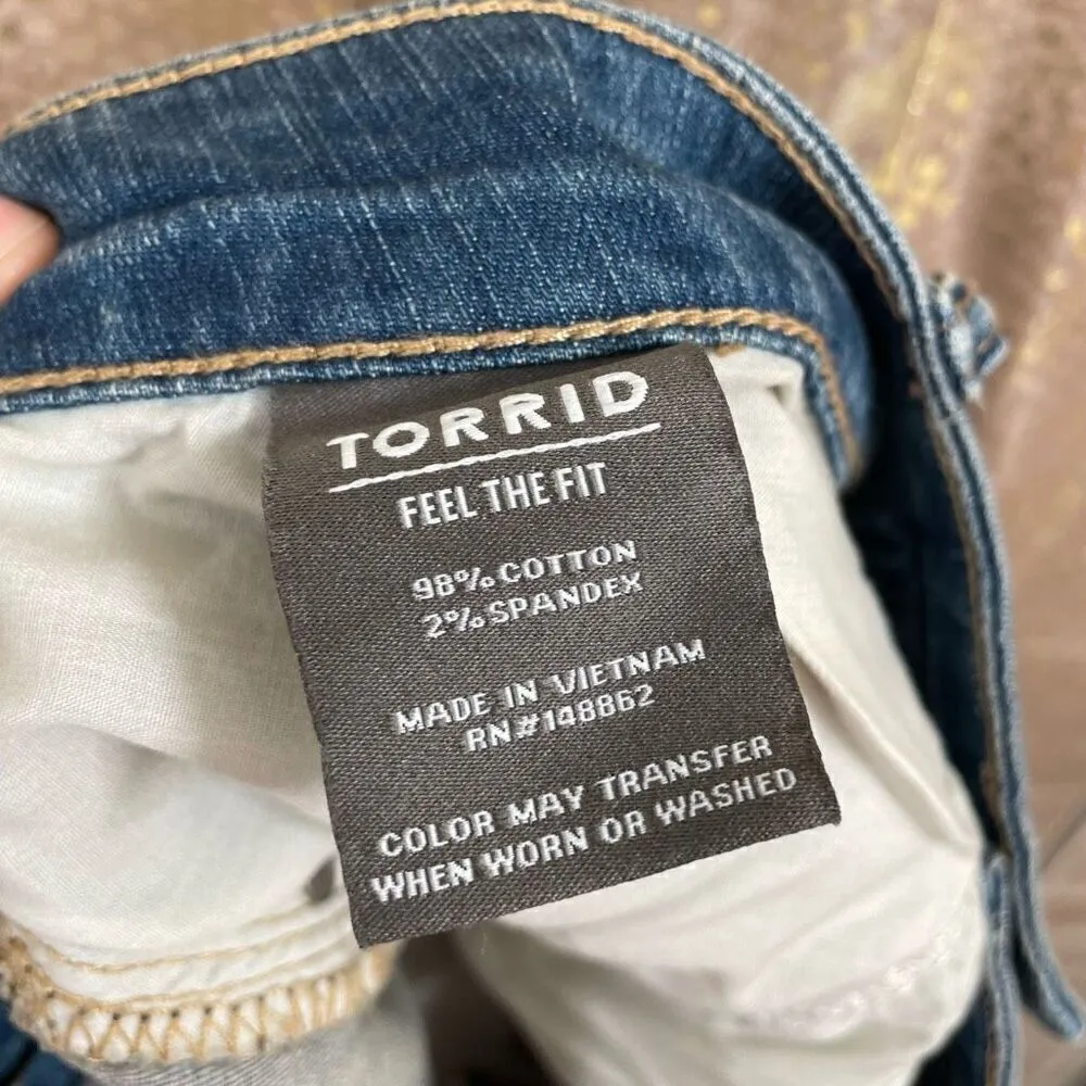 Torrid 3.5 Inch Vintage Stretch Mid-Rise Short Blue Cali Love Size 24 NWT - Image 7
