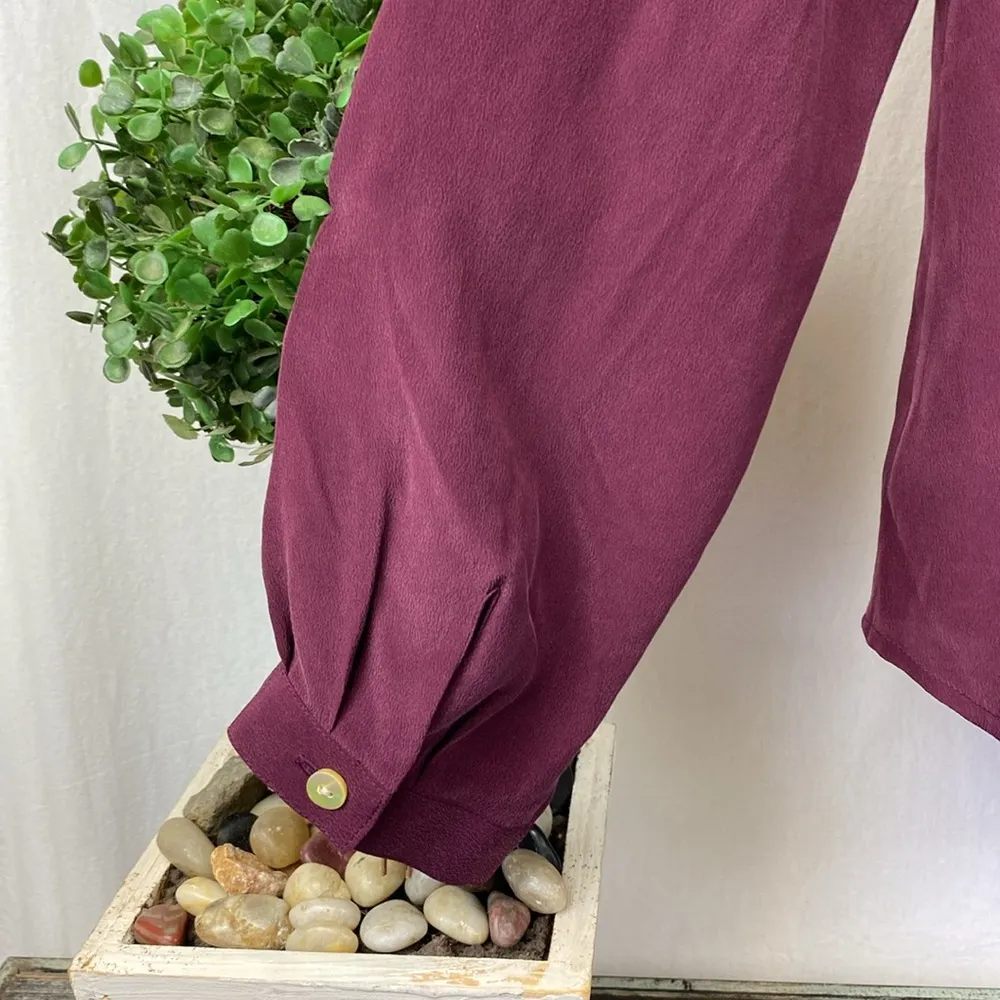 100% Silk Max Studio Burgundy Button Close Long Sleeve Colarless Blouse Top M - Image 3