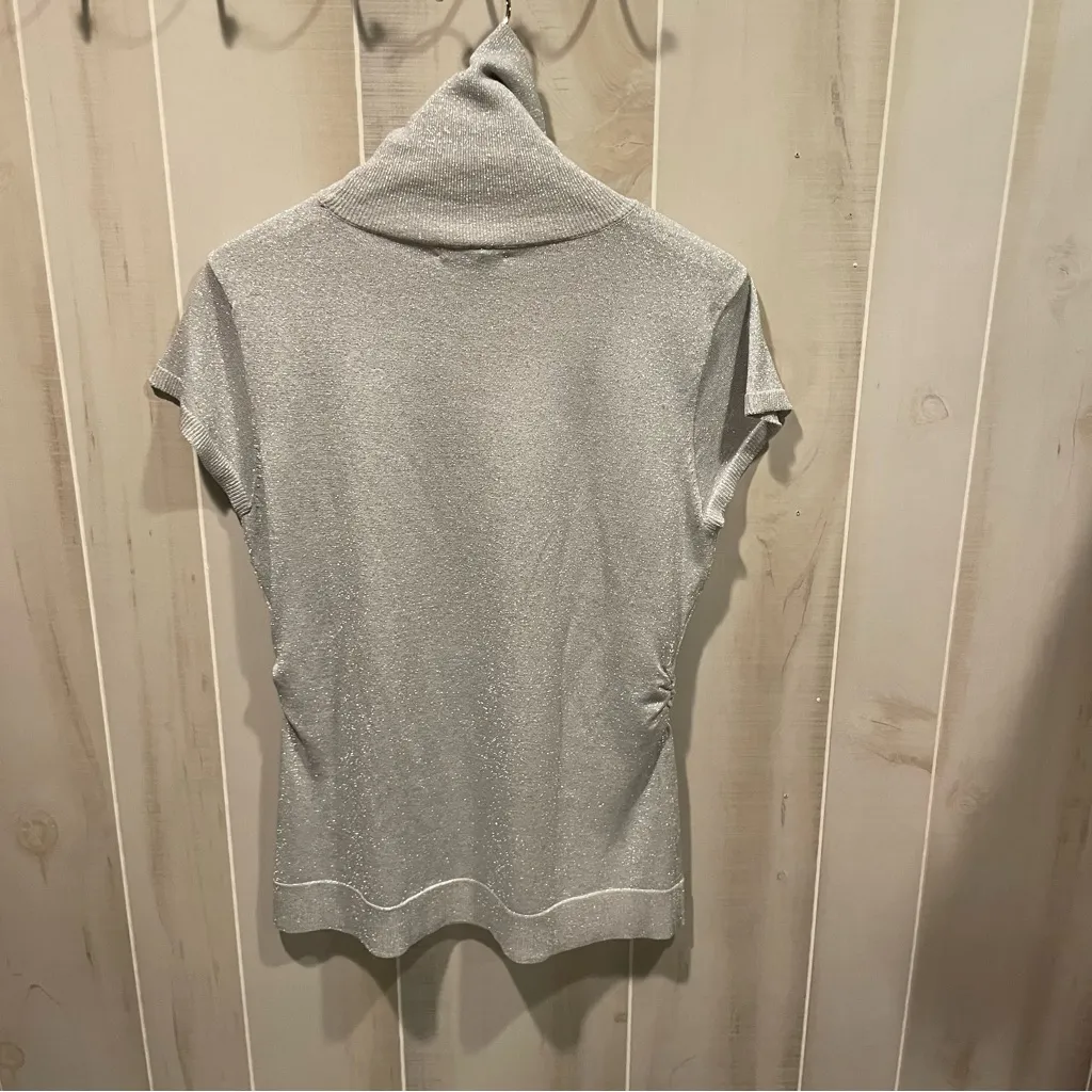 Cute sparkle metallic cap sleeve silk blend knit ruched sides turtleneck sweater Silver Size L - Image 7