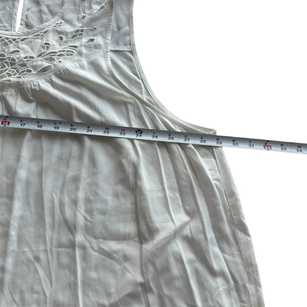 Torrid Eyelet Challis Babydoll Top Flowy Hemline High Neck White - Image 9