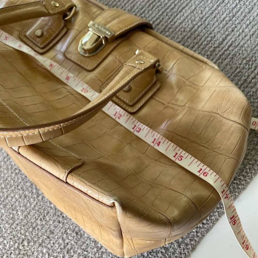 Vintage Y2K Liz Claiborne Butter Yellow Alligator Leather Structured Bag Purse - Image 8