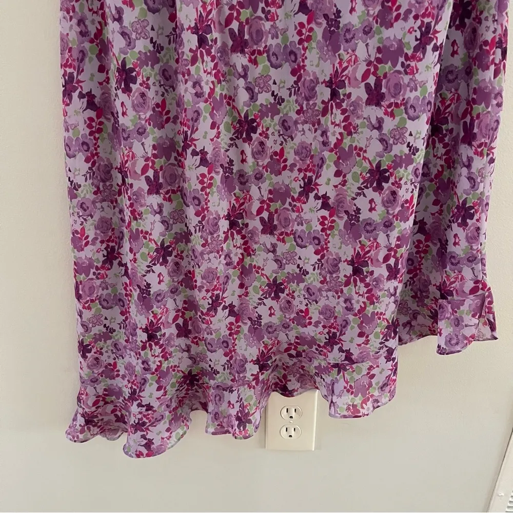 Venezia by Lane Bryant! Gorgeous lilac base magenta and purple floral pattern. - Image 9