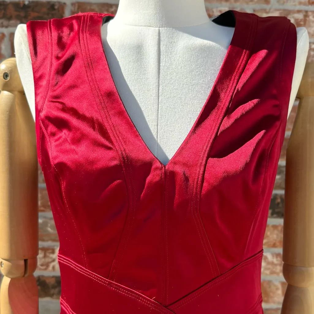 Bebe Crimson Satin VTG Y2K V-Neck Midi Dress / 6 / Like New - Image 2