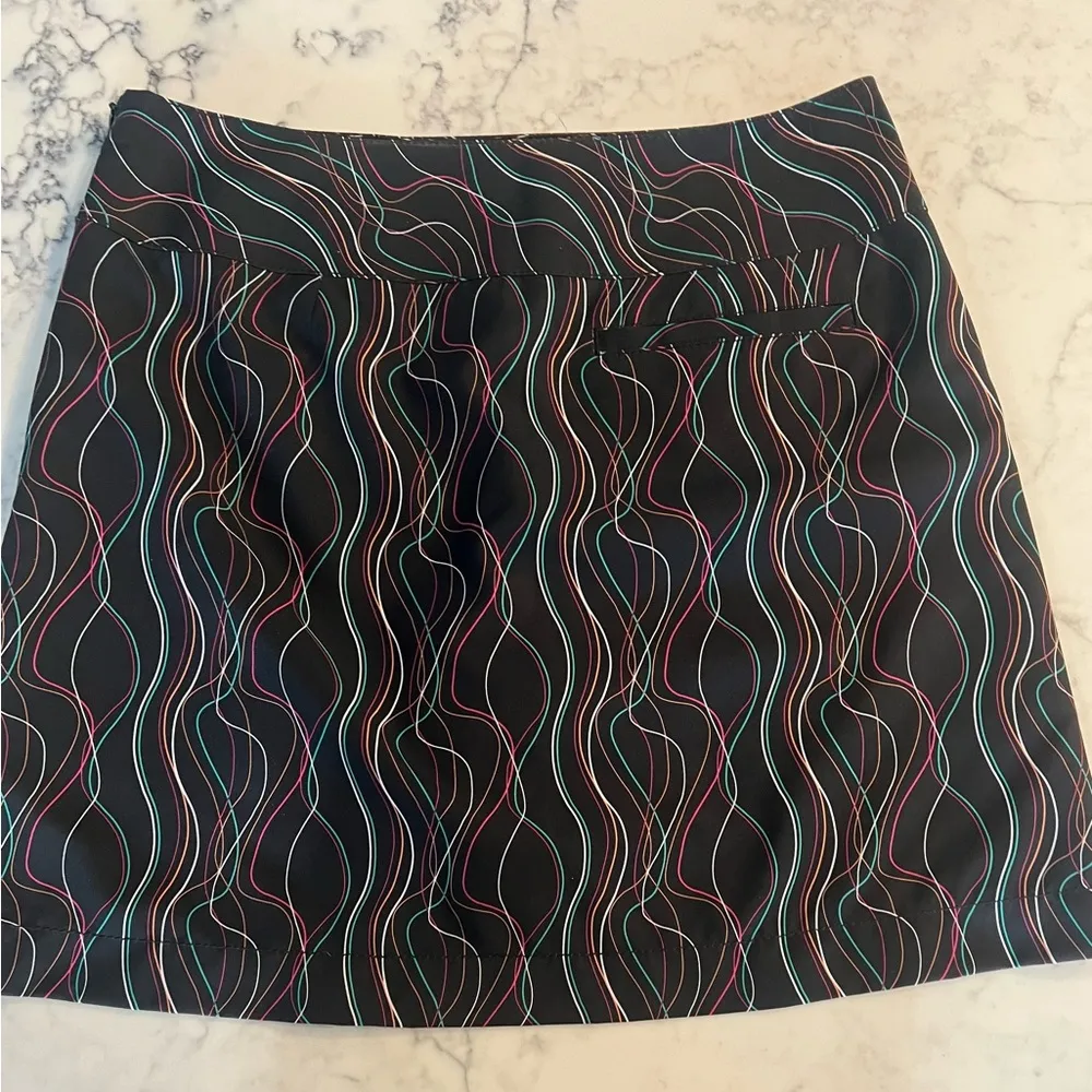 Cutter & Buck DryTec Athletic Skort Skirt w/ Shorts Size 6 Pockets Colorful EUC - Image 3