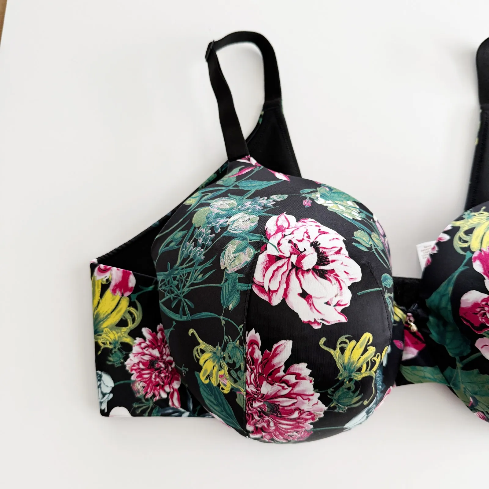 [Cacique] Floral Back Smoother Lightly Lined Full Coverage Underwire Bra Sz 44C - Image 3