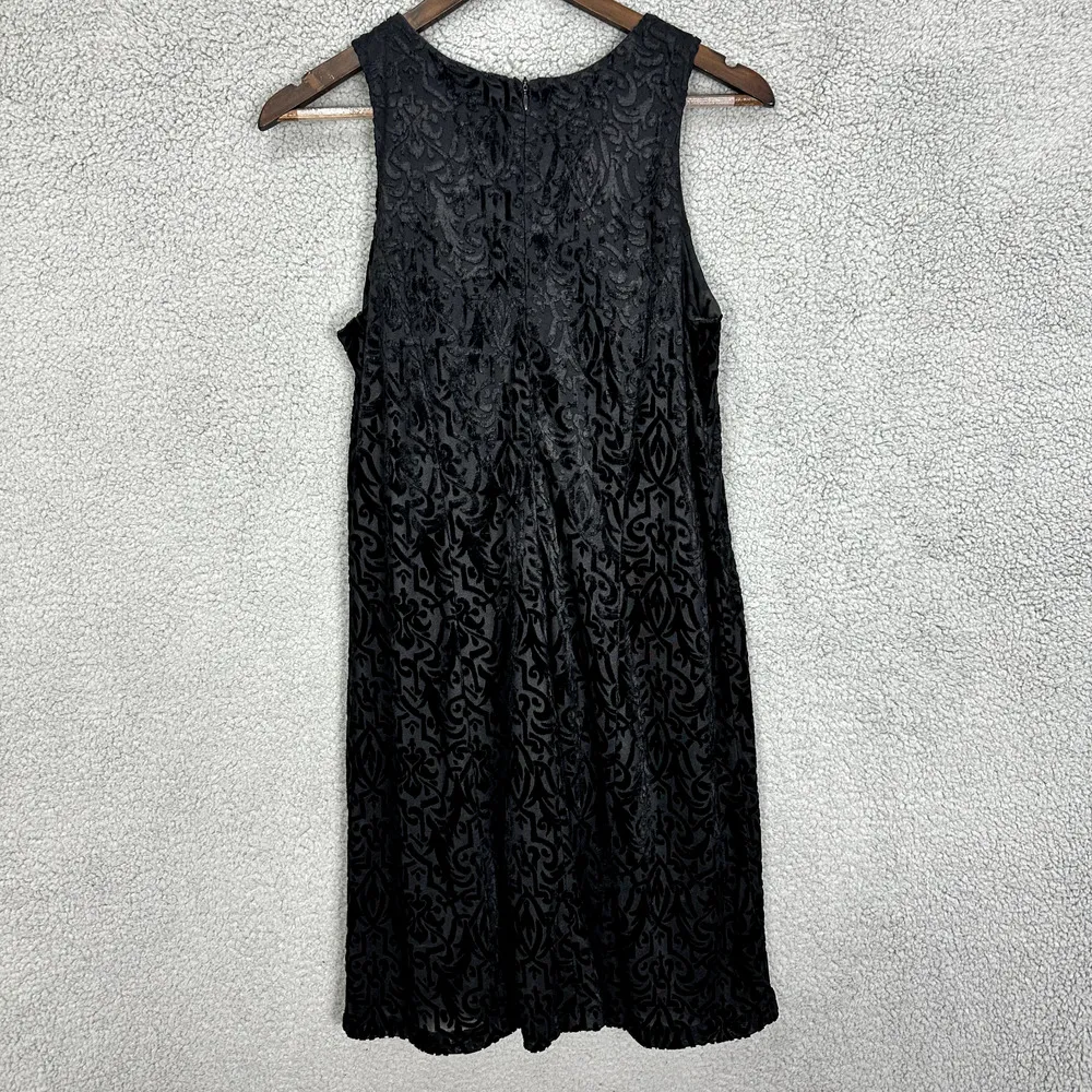 NY & Co Shift Dress Womens 8 Black Geometric‎ Velvet Burnout Whimsigoth Vtg Y2K - Image 2