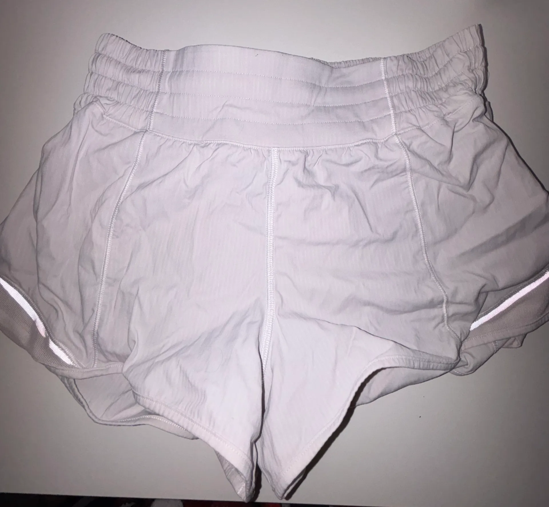 Hotty Hot Low-Rise Lined Short 2.5 - Image 2