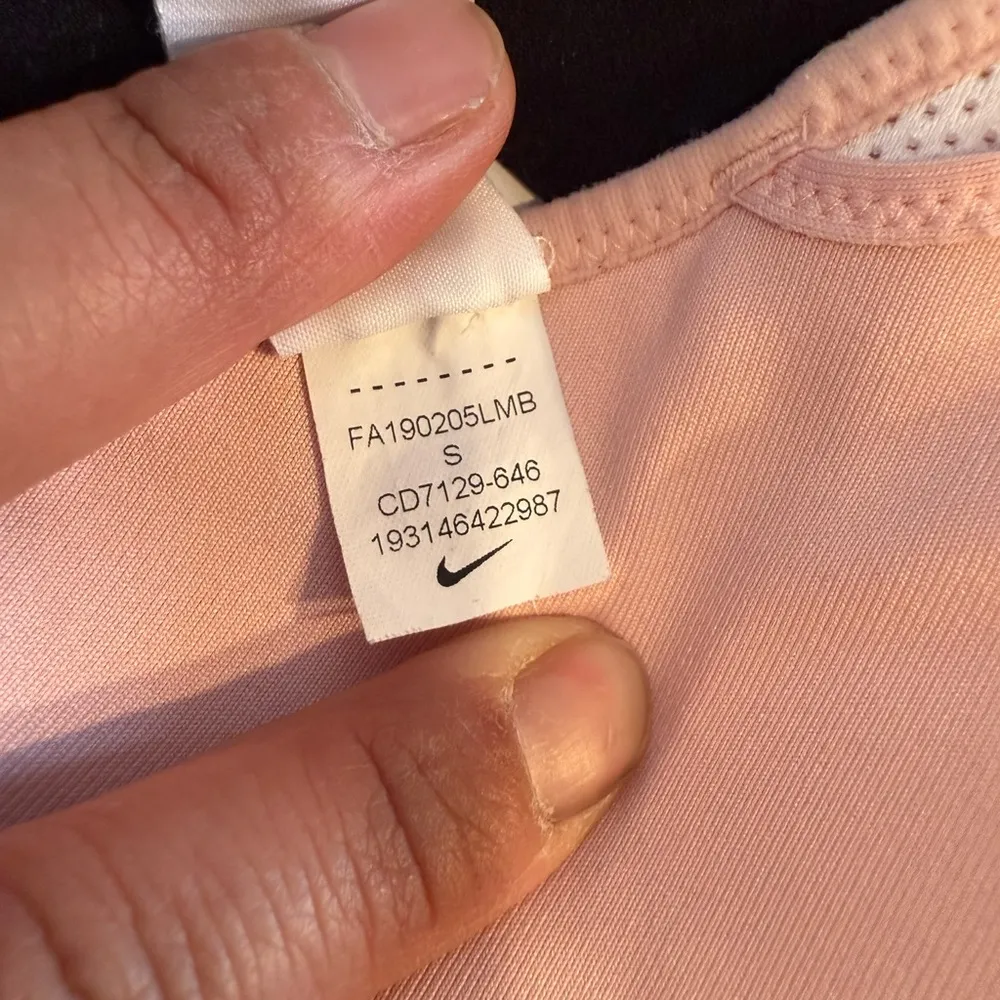 Nike Bra Womens Small Pink Black Classic Sports Bra Athletic Activewear Dri Fit - Image 7