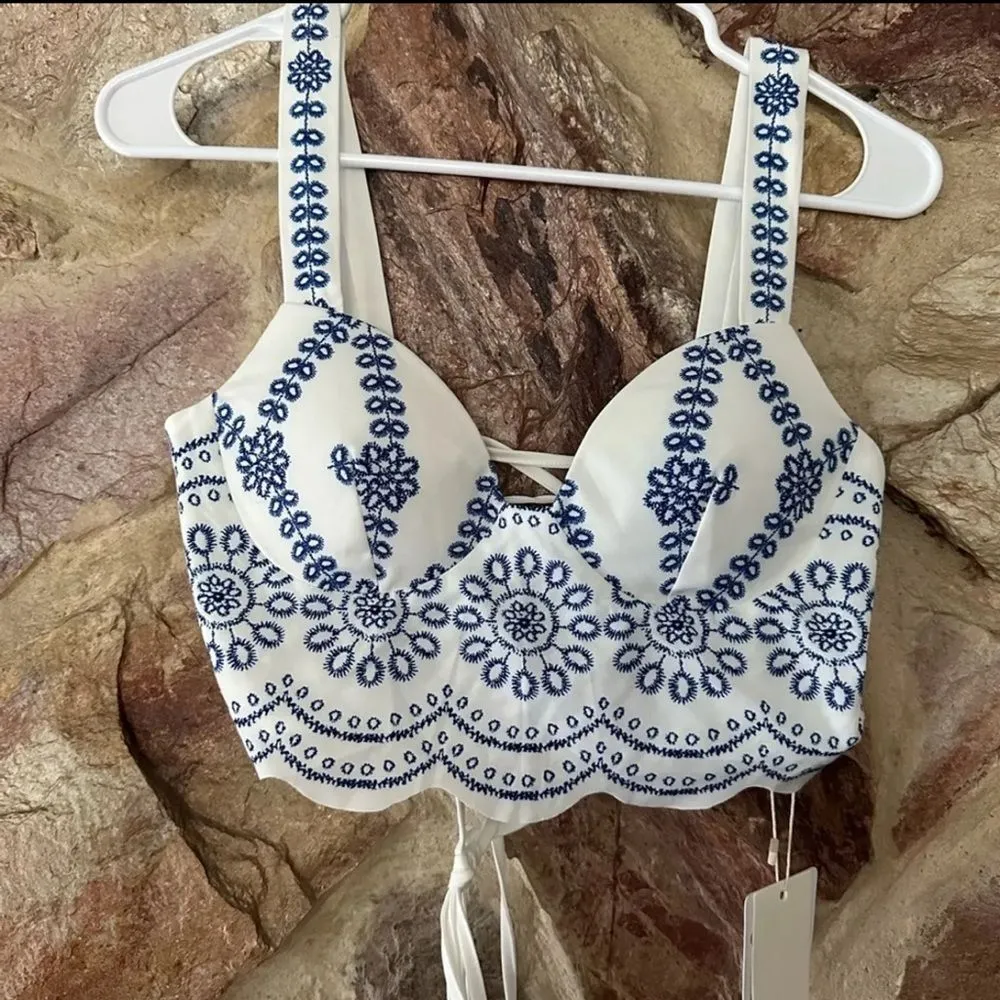 Commense Printed Sleeveless Tie Back Skirt Set size small White - Image 2