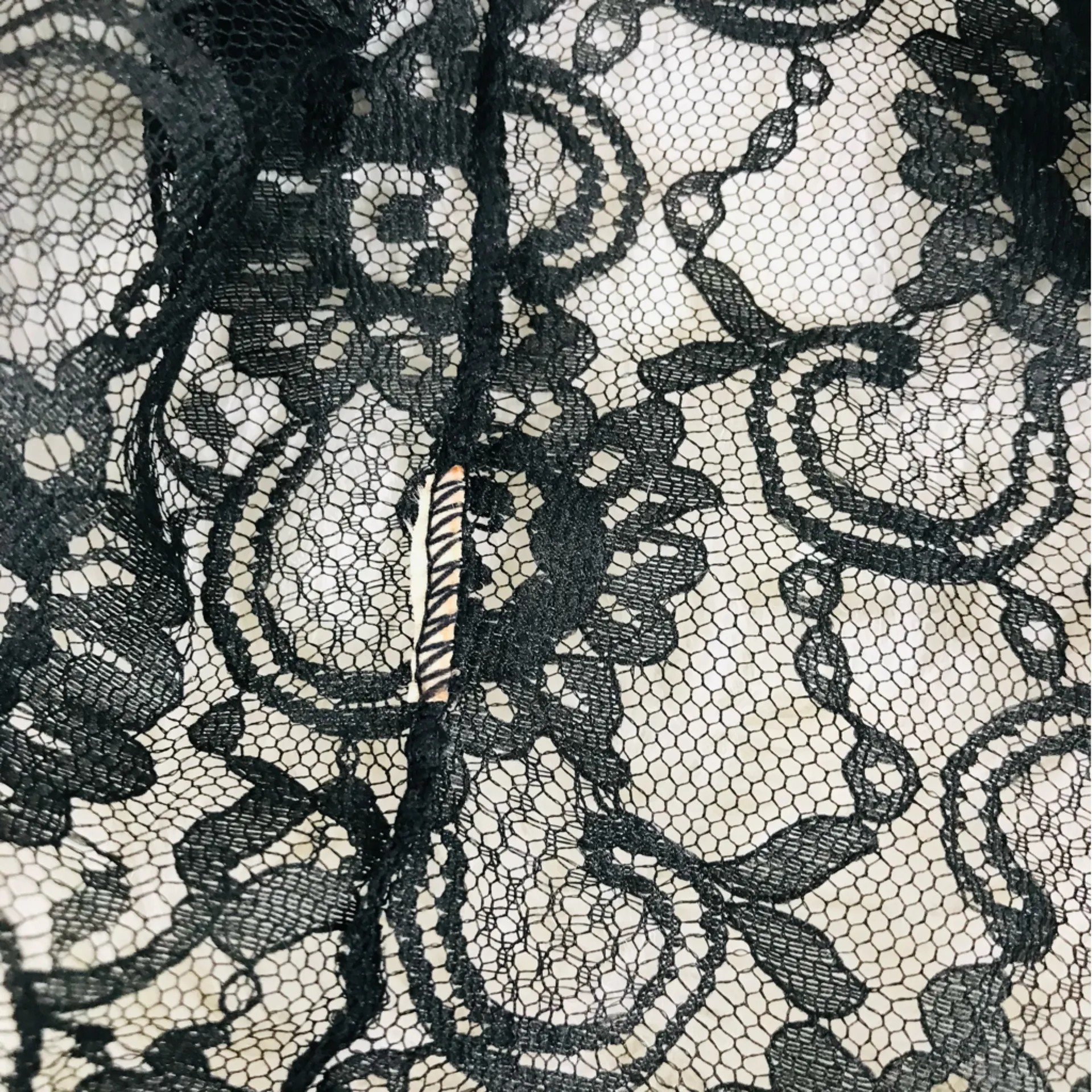 VINTAGE Sheer Black Lace Tie Front Vest Top Small Goth Fairycore Grunge Y2K 90s - Image 8