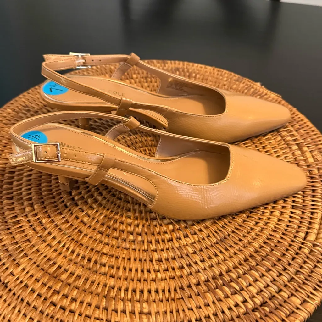 Kenneth Cole  Elegant Tan Slingback Women's Shoes - Image 3