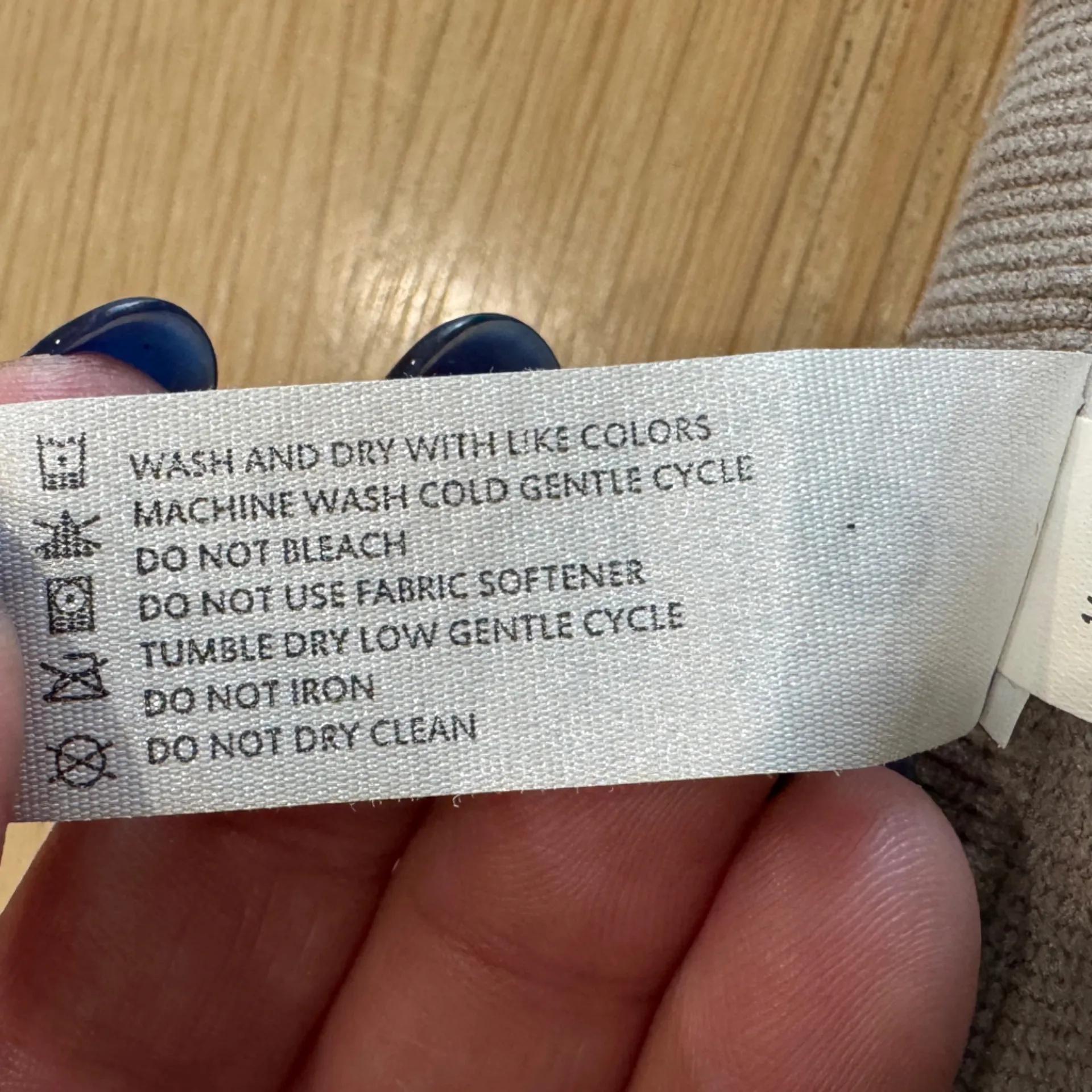 90 degrees by Reflex seamless ribbed sleeveless top tan size large - Image 3