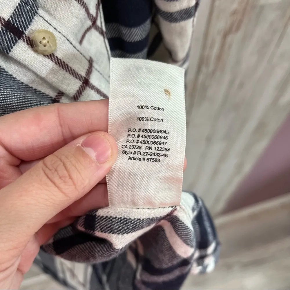 Wilfred Free Aritzia Blue Plaid Flannel Button Front Long Sleeve Shirt - Image 4