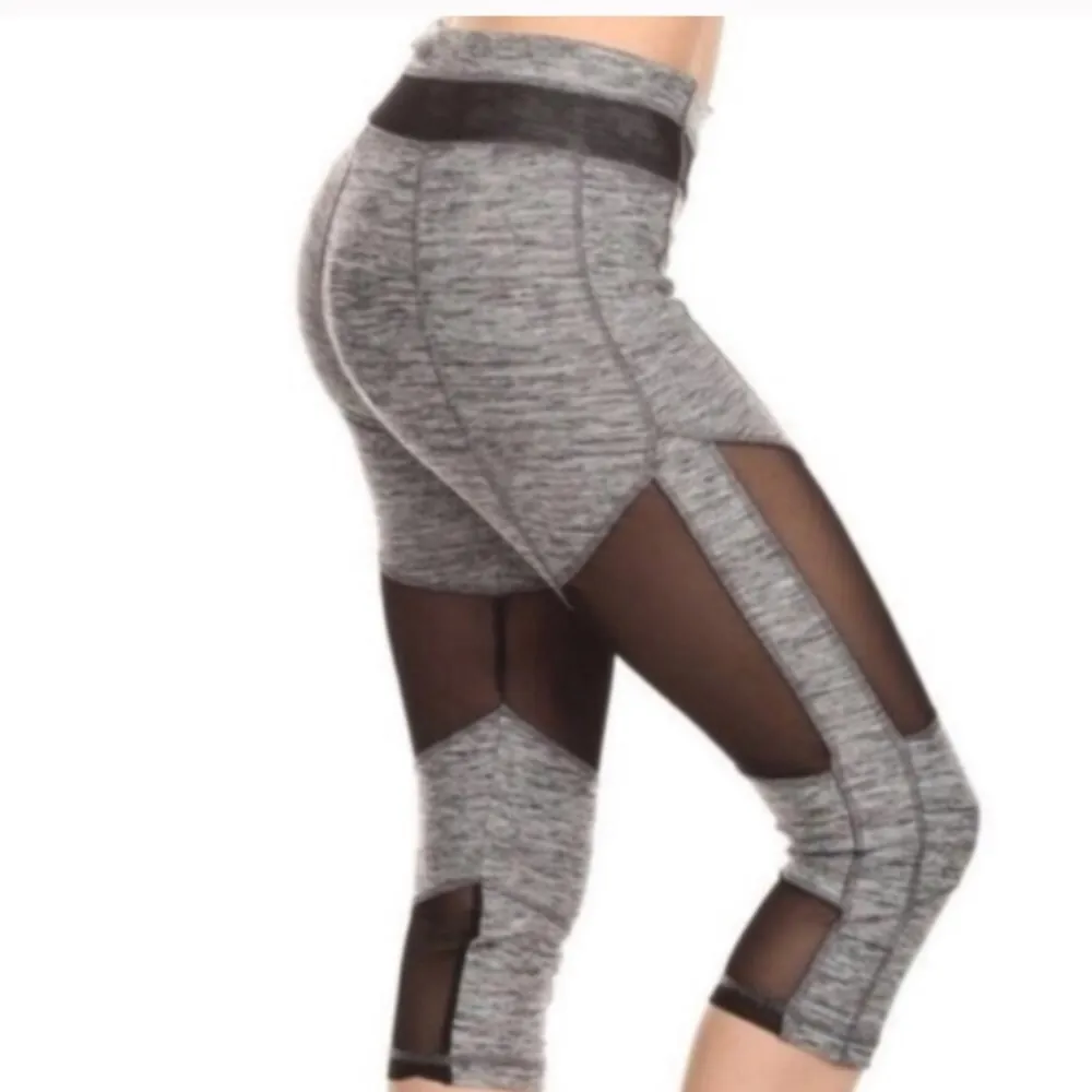 Electric Yoga Grey Mesh Capri Small New With Tags - Image 3