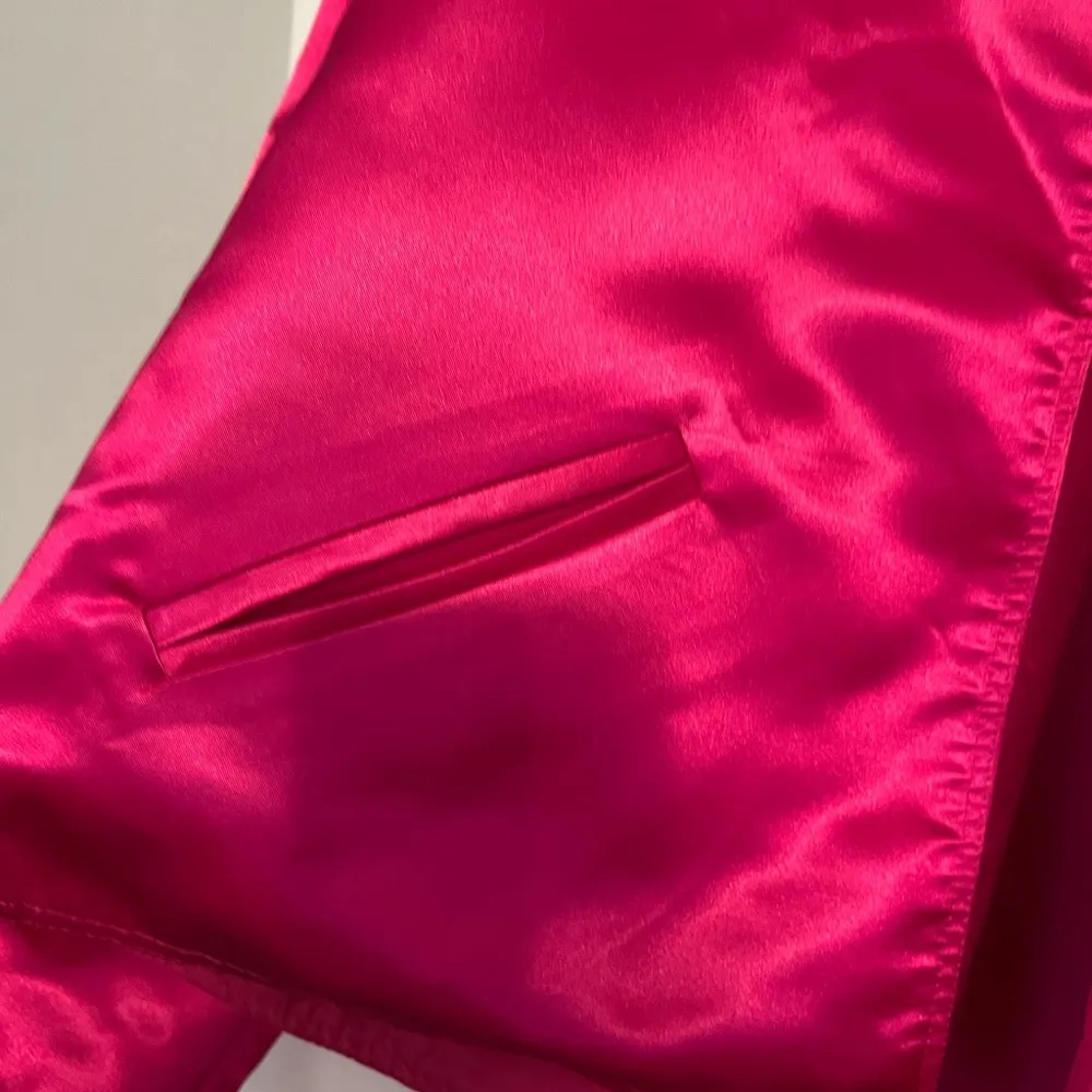 A.J.Bari womens pink satin jacket. Size small. - Image 3