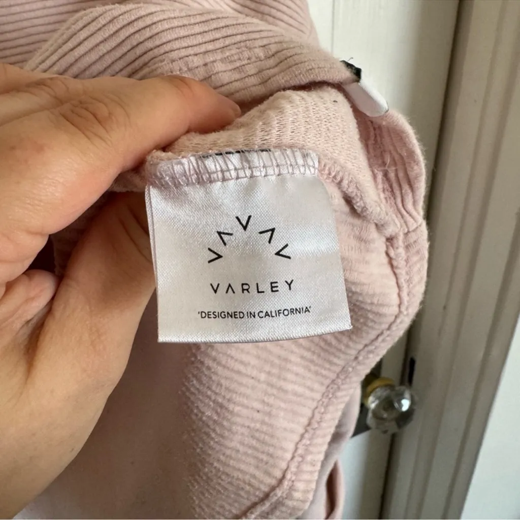 Varley light pink cowl neck sweatshirt size small - Image 4