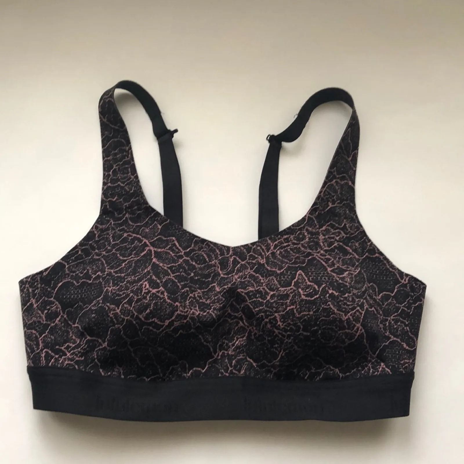 Lululemon Fine Form Convertible Bra, Size S - Image 6