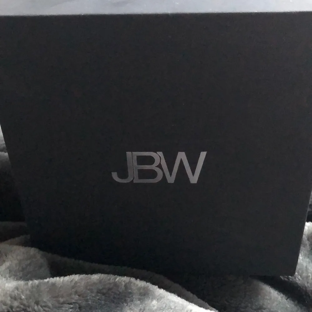 🆕 GOLD DIAMOND WATCH & BRACELET - Image 4