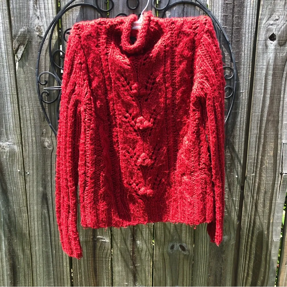 Express Red Handknit Wool Blend Cable Knit sweater M - Image 2