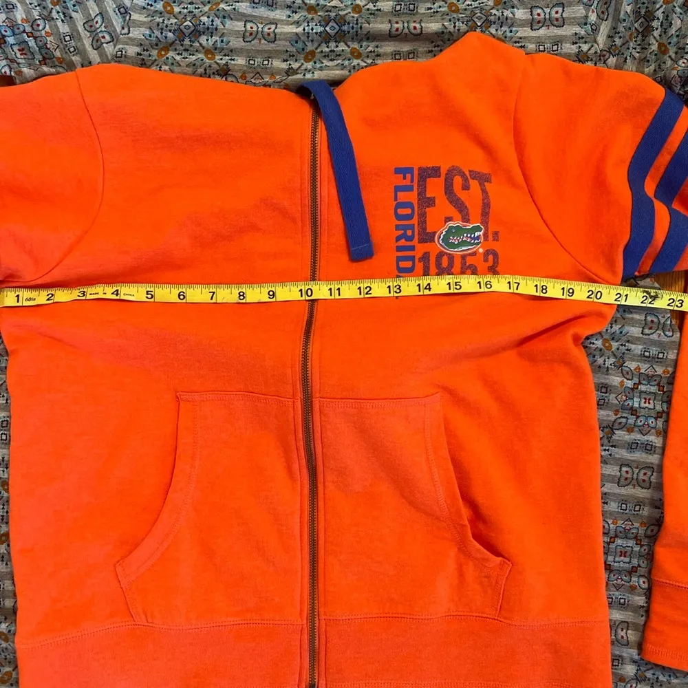 Florida Gators Orange Zip Up Hoodie with Blue Accents Size L - Image 10