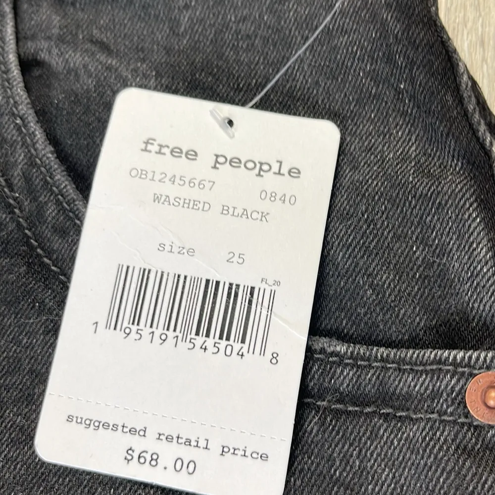 Free People Taliesin Washed Black Cut Off Shorts Size 25 - Image 10