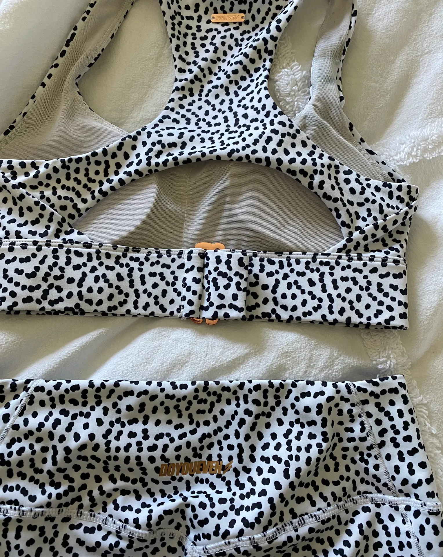 DOYOUEVEN Polka Dot Athletic Set - Image 5