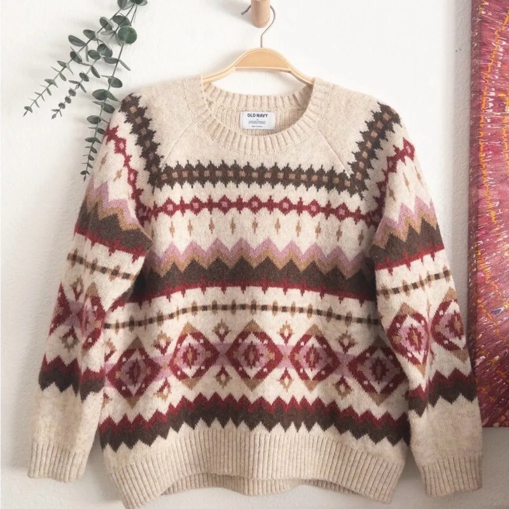 Old Navy Women’s Size M Fair Isle Cream Crew Neck Sweater Pink Burgundy Nordic - Image 2