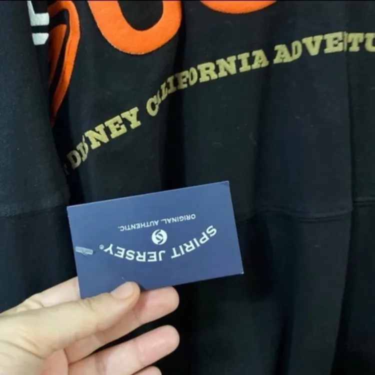 Disney parks Anaheim ducks day mighty ducks spirit jersey S NWT - Image 4