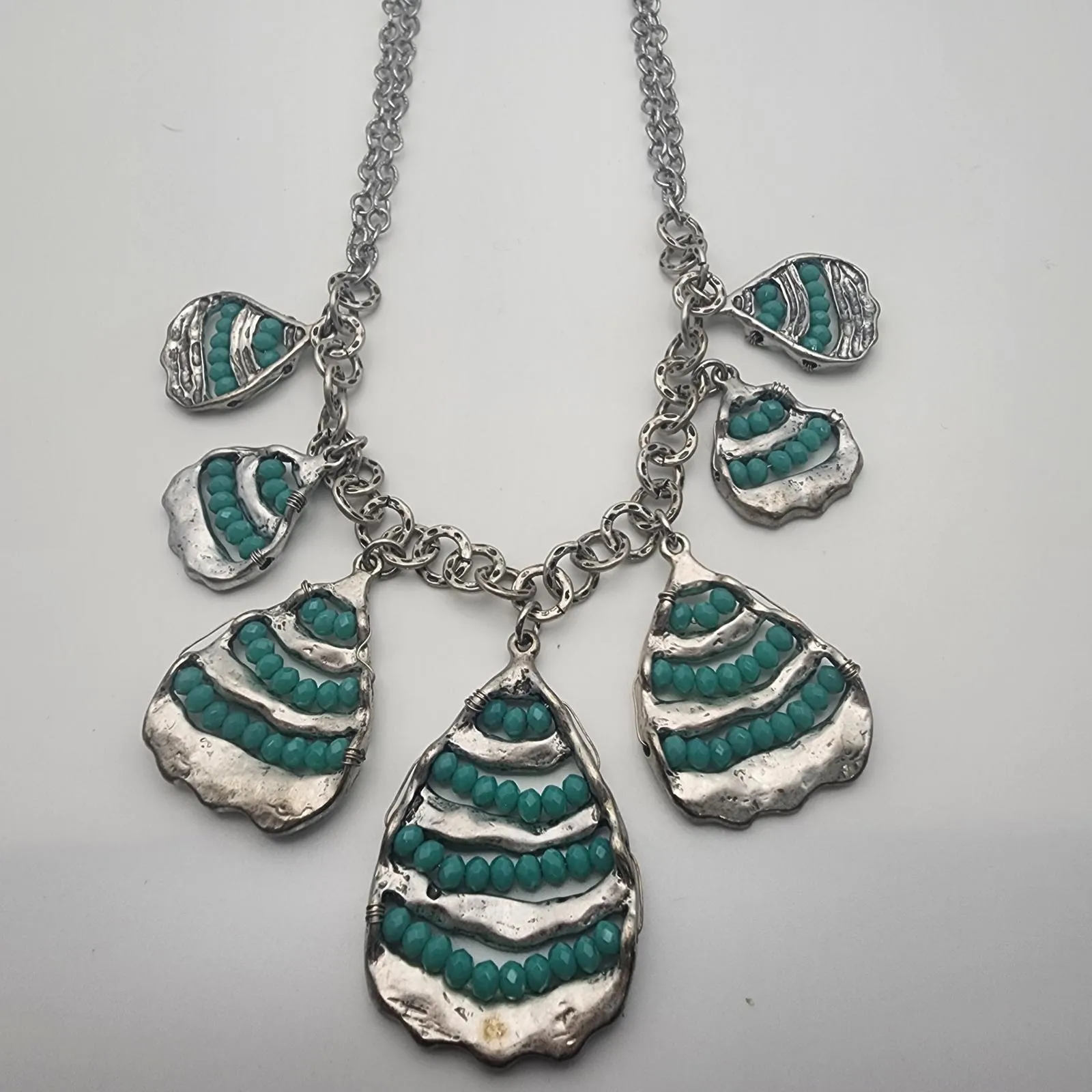 Karma Bella Silver Tone & Teal Graduated Teardrop Necklace - Image 3