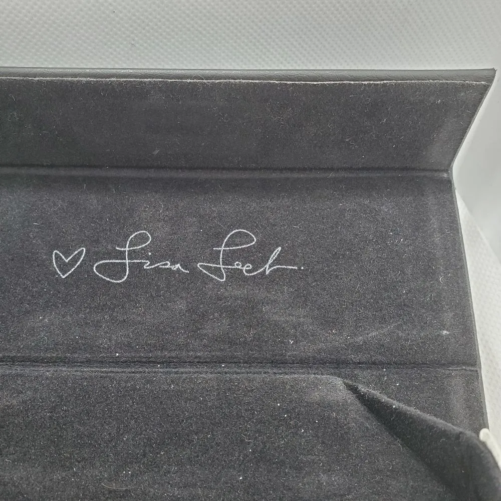Lisa Loeb Black & White Glasses Case - Image 5
