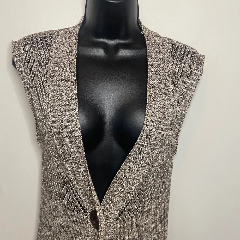 Chicos Tan Crochet V Neck Duster Cardigan Sleeveless Size XS - Image 2