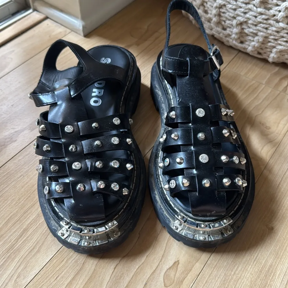 Sandro Olys Leather Sandal - Image 2