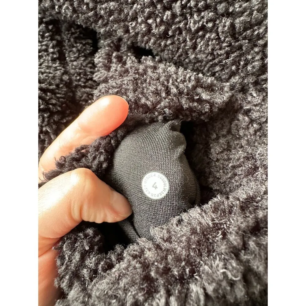 Lululemon Reversible Sherpa Hooded Jacket Size 4 - Image 2