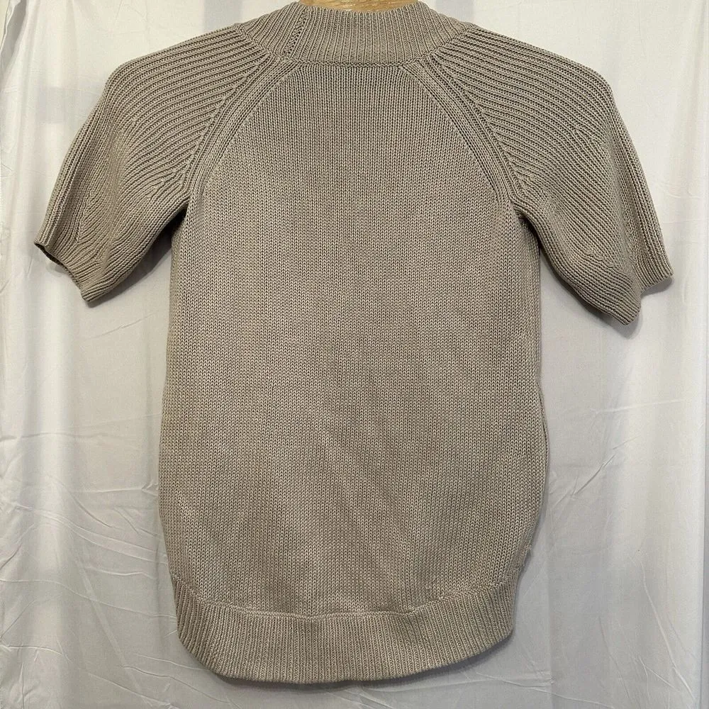 Theory Size Medium Oatmeal Beige Cardigan Chunky Knit Front Buttons Short Sleeve - Image 4