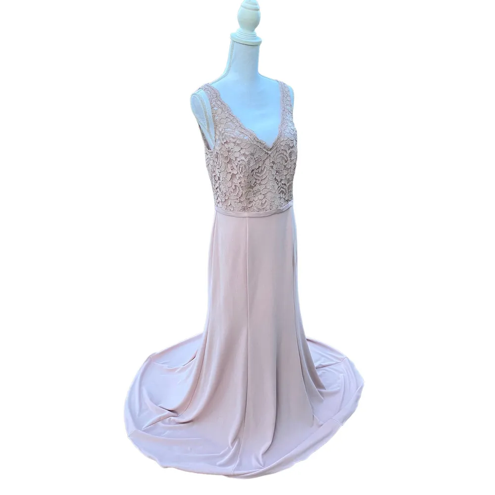 David's Bridal Lace Stretch Crepe V-neck Bridesmaid Dress Women's 12 Cameo - Image 5