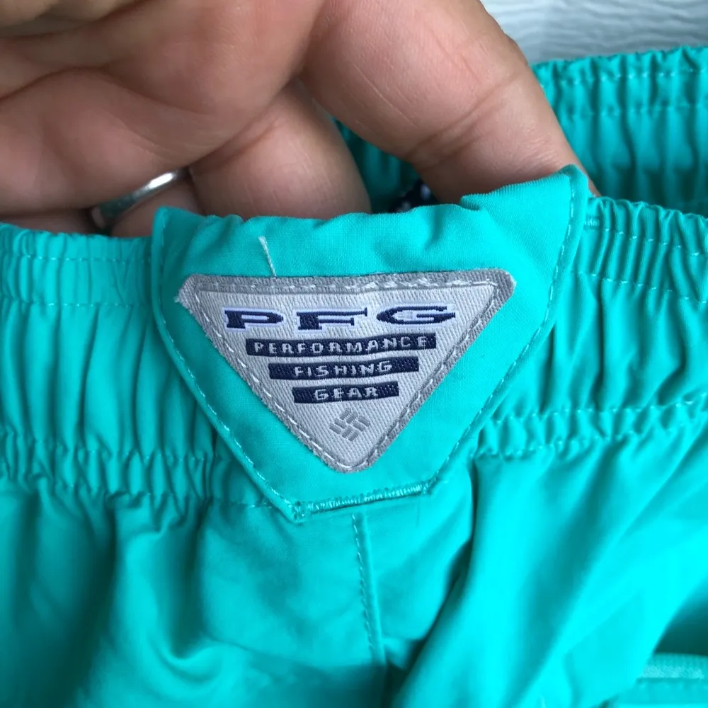 Columbia Women’s Shorts Teal Outdoor Hiking Zip Pull On Size Small - Image 8