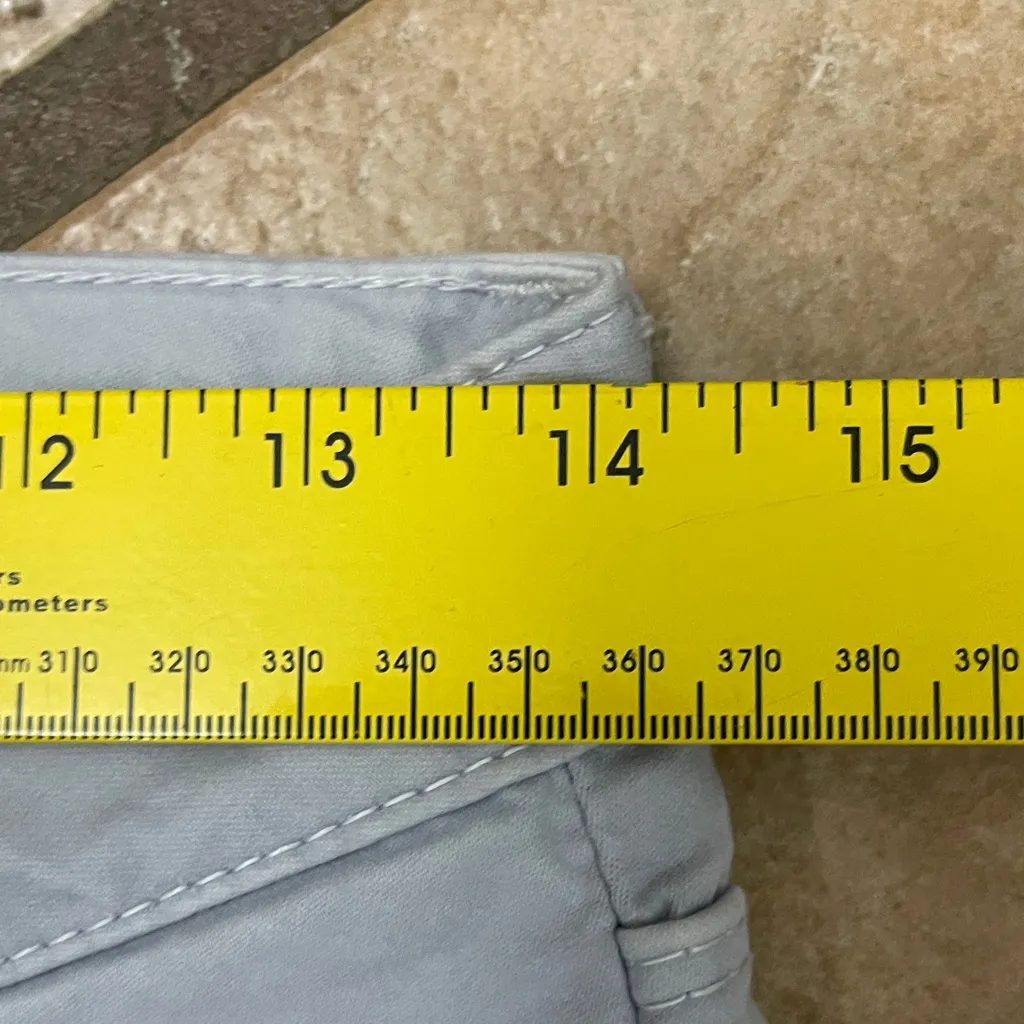 Vintage GUESS slim fit Light Gray Jeans with Embroidered Logo zipped ankles - Image 3