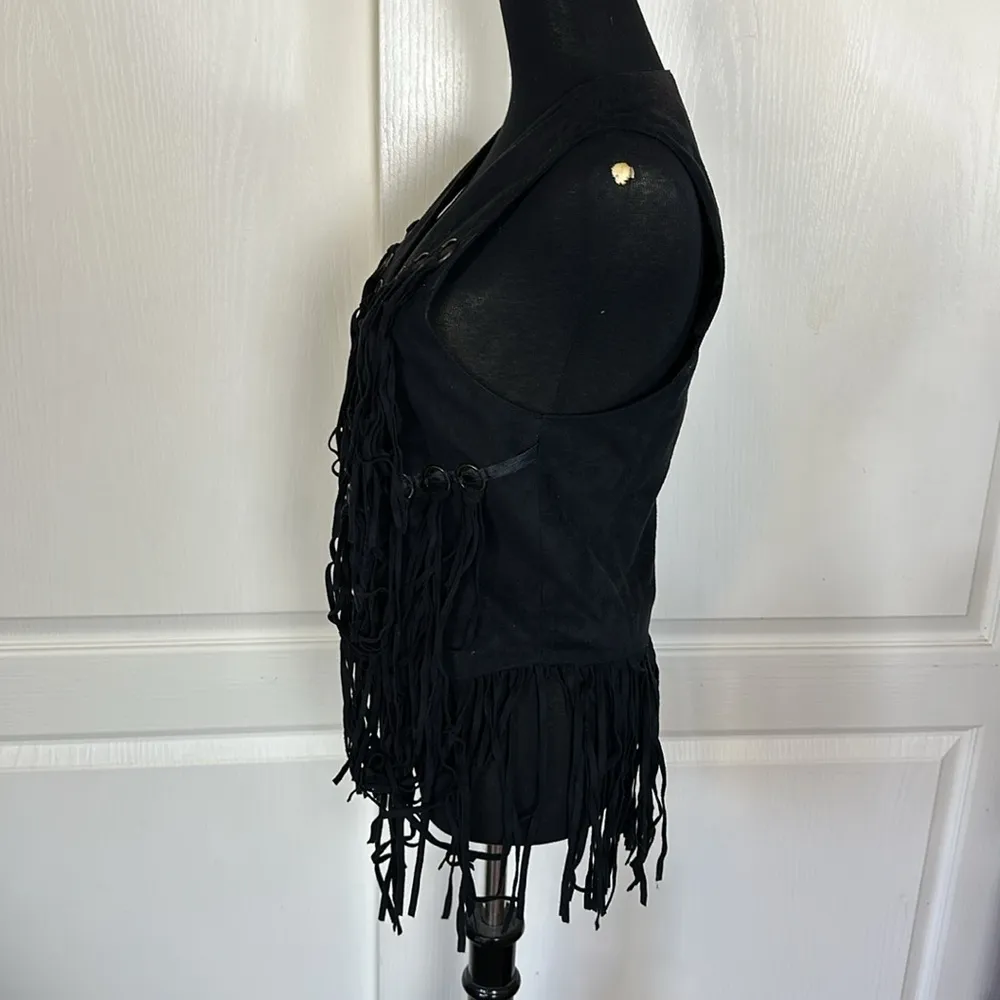 BLACK VEGAN SUEDE FRINGE VEST - Image 3