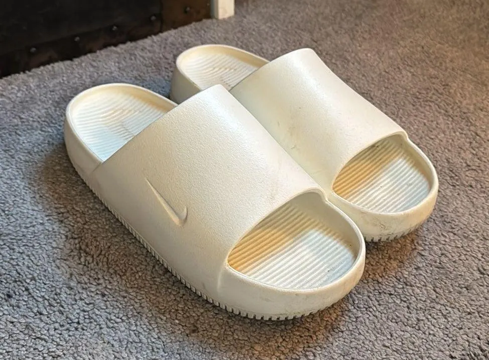 Women’s Slides - Image 2