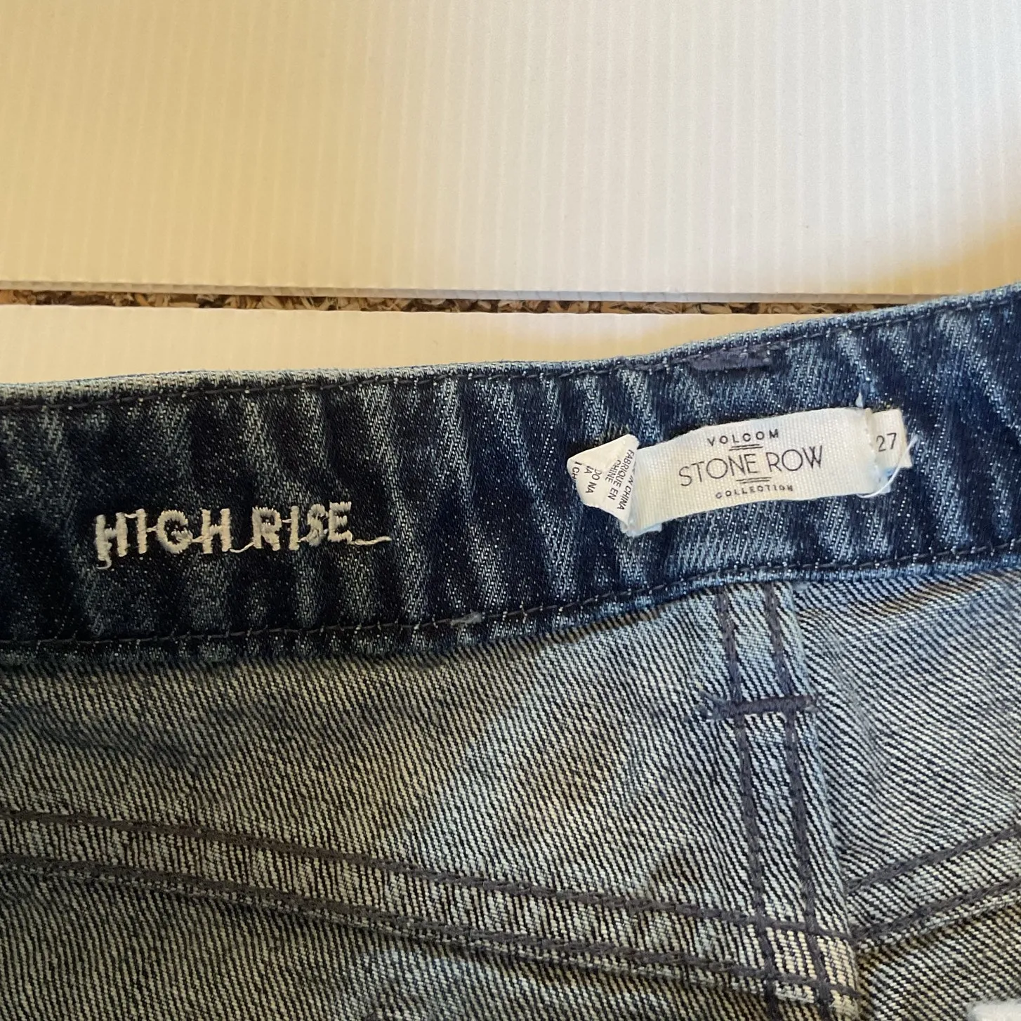 Volcom Stone Row High Rise Denim Shorts Women 27 Blue Embroidered Waist Cutoff - Image 4