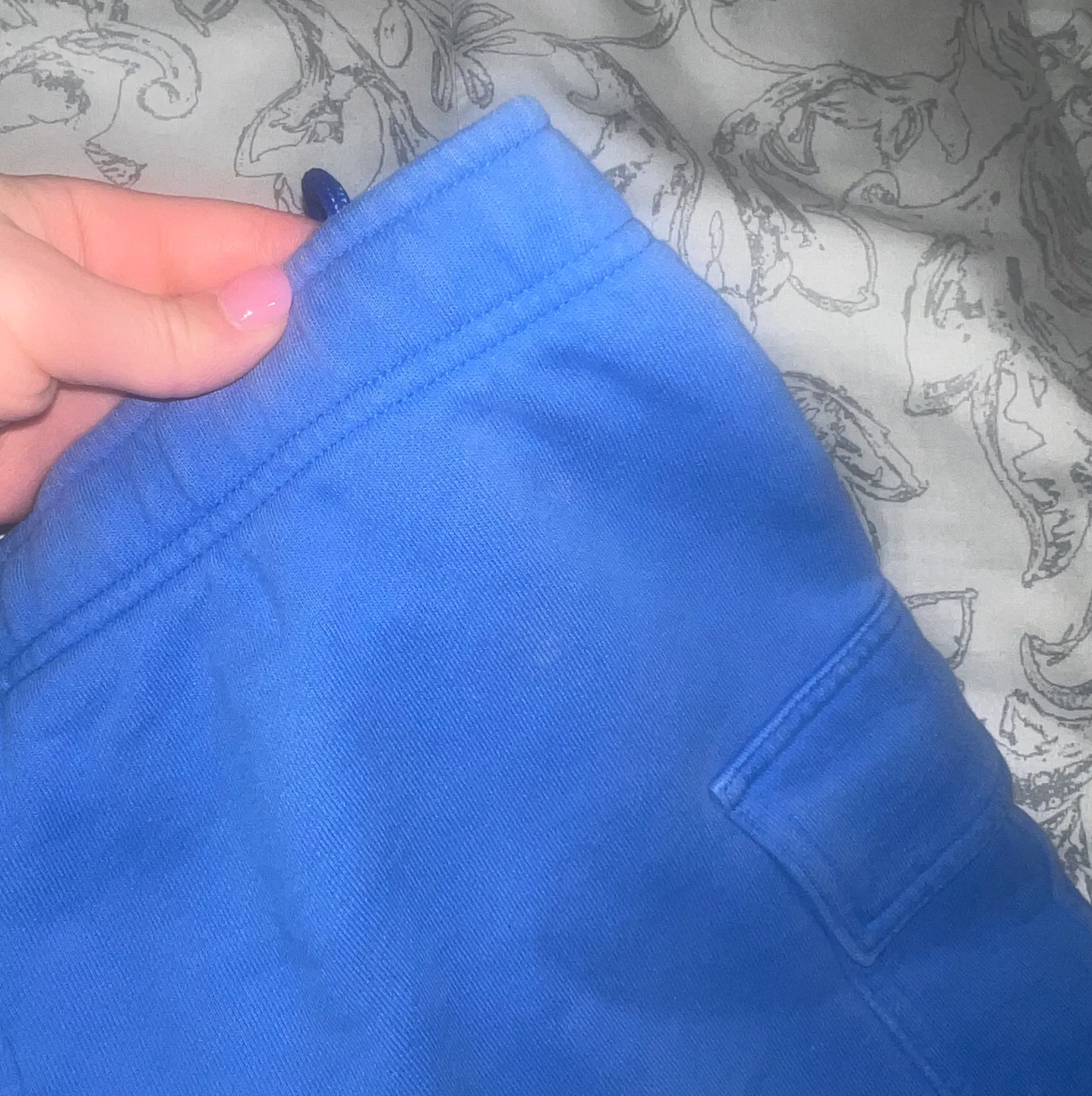 TNA Cozy Fleece Boyfriend Cargo Sweat Short Matching Set - Image 8