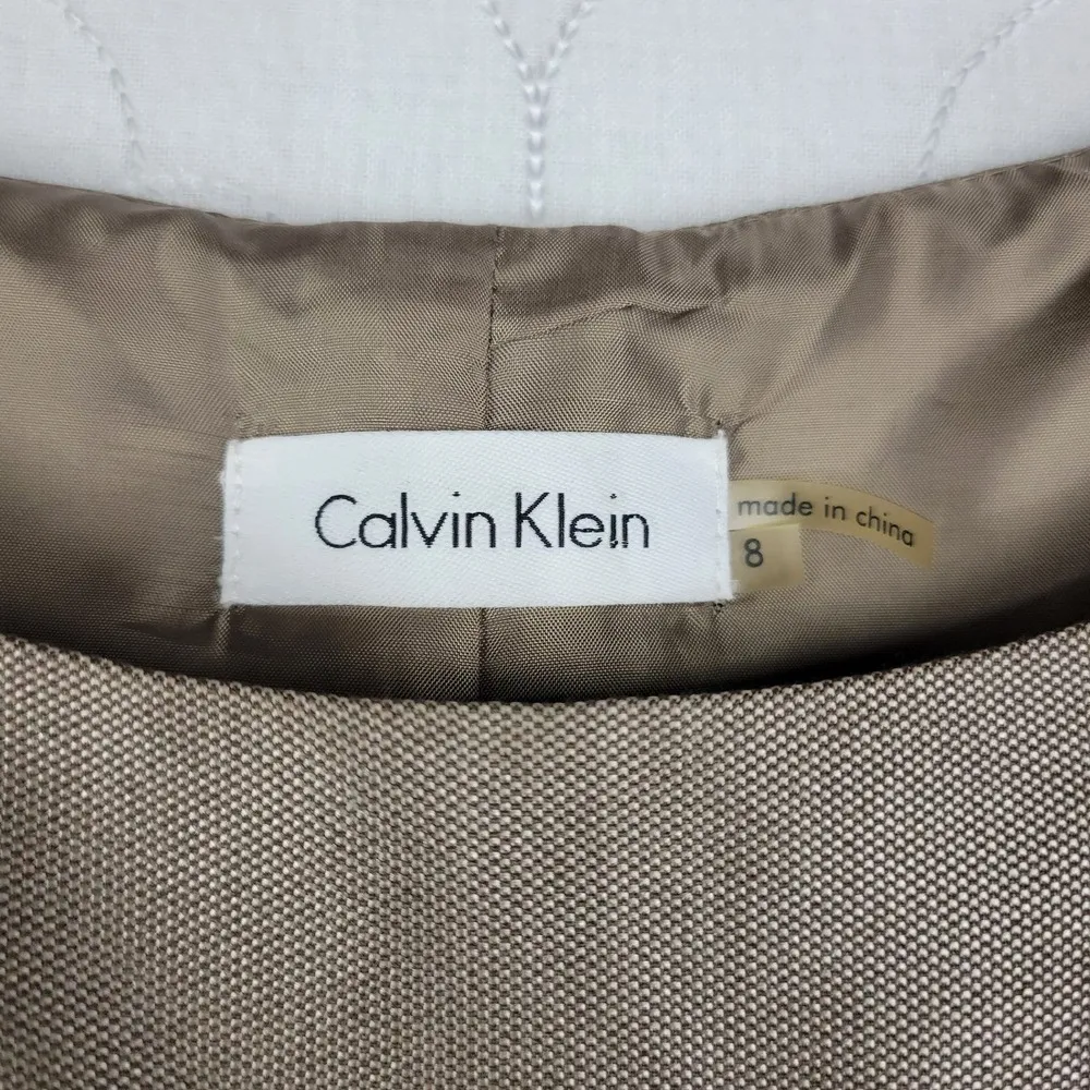 Calvin Klein Dress 8 Taupe Metallic Sleeveless Sheath Lined Career Tailored NEW - Image 2